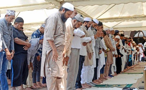 Muslim govt employees in Telangana, Andhra Pradesh allowed to leave early during Ramzan