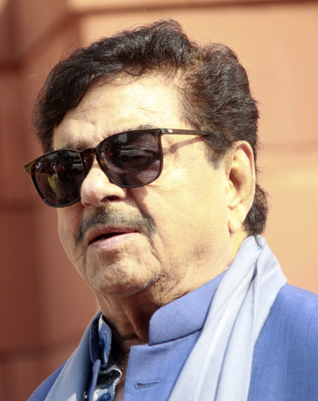 Trinamool MP Shatrughan Sinha attacks Centre, EC over voter list deletions in West Bengal 2 Trinamool MP Shatrughan Sinha attacks Centre, EC over voter list deletions in West Bengal