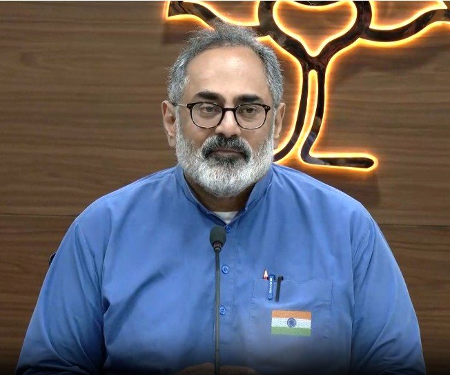 Unlike thousands elsewhere, lakhs turned up for India AI Summit: Ex-IT minister shares data to dispel ‘narrative’