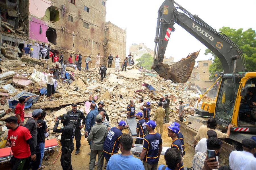 Death toll in Karachi building collapse rises to 13