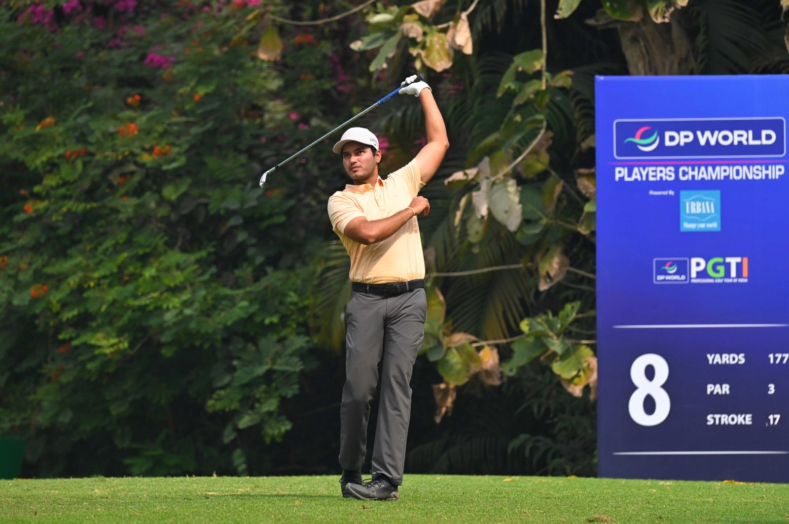 Players' Championship: Manu Gandas moves up with 64 in round three, joins Bhattacharya at the top