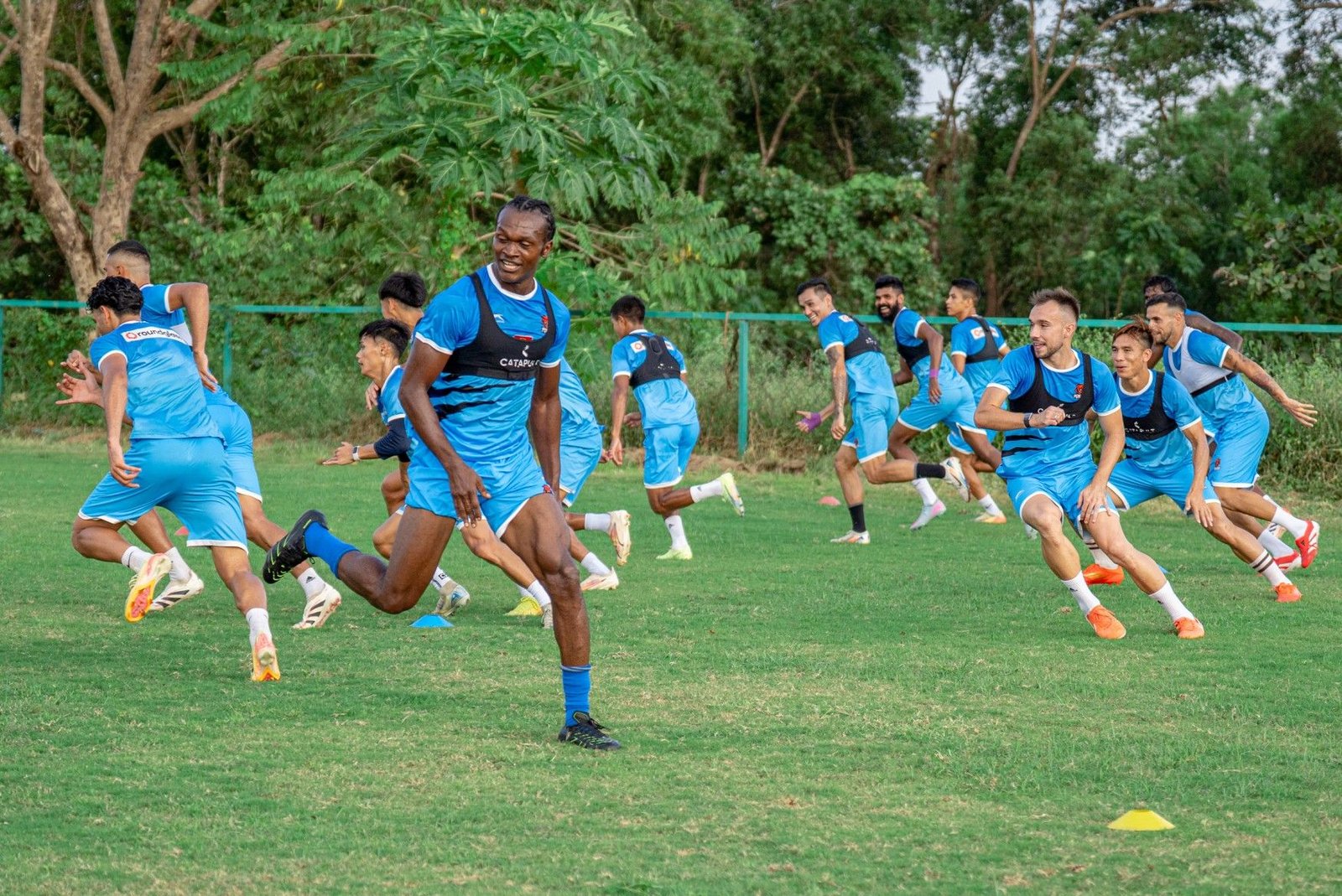 ISL 2025-26: East Bengal, Jamshedpur look to continue winning runs