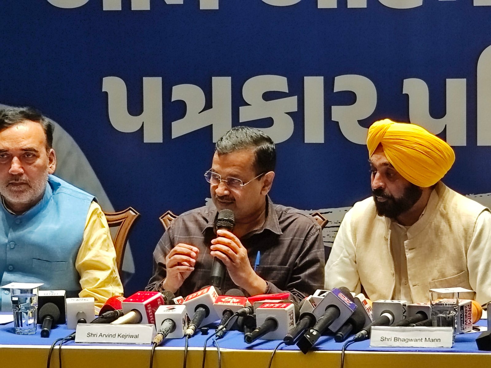 Gujarat Budget offers ‘nothing for common people’, says Kejriwal