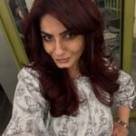 Raveena Tandon flaunts her new hair color with a 'Rambo Ho' twist