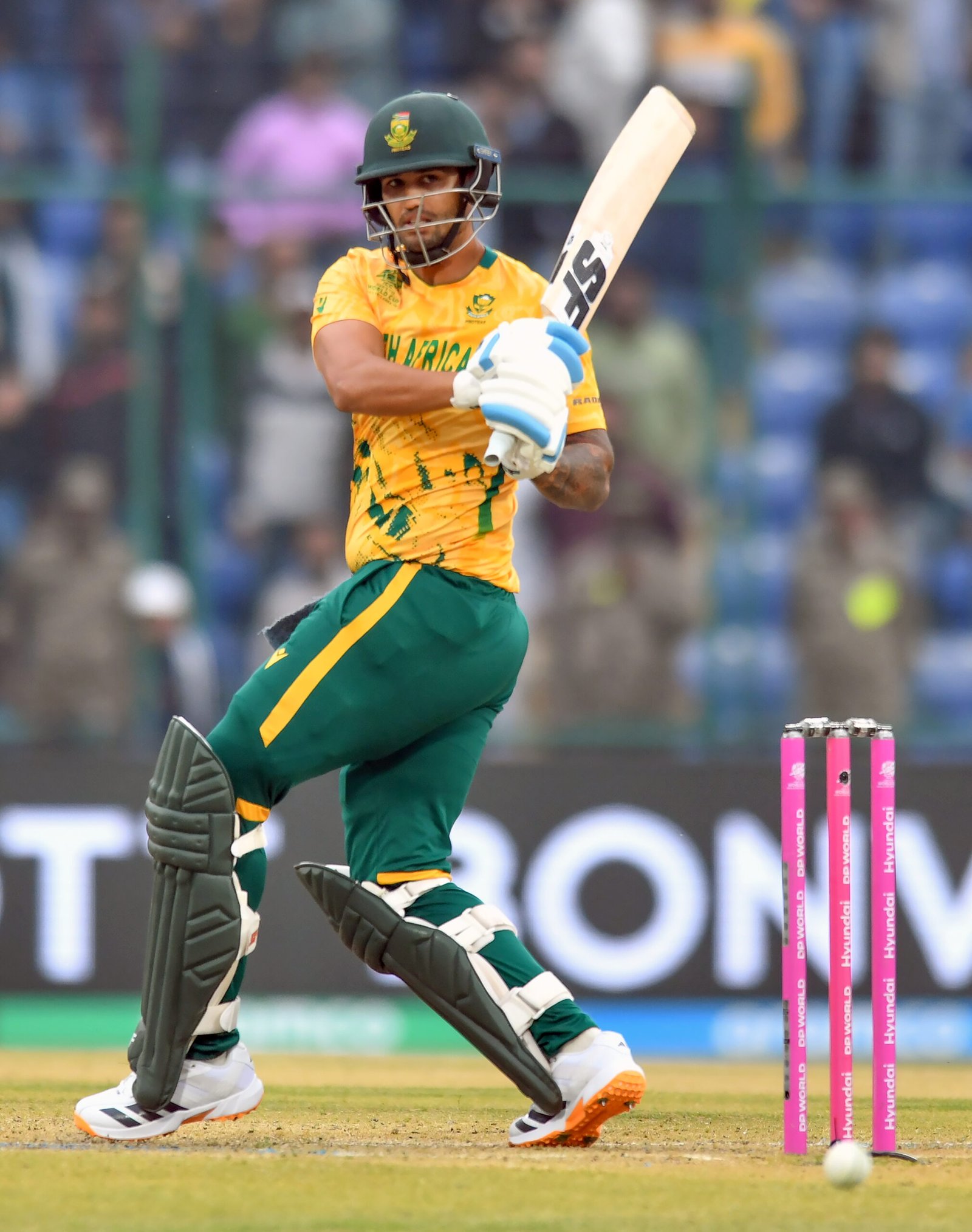 T20 WC: SA batters will face stern examination against Bumrah and Chakaravarthy, says Peterson