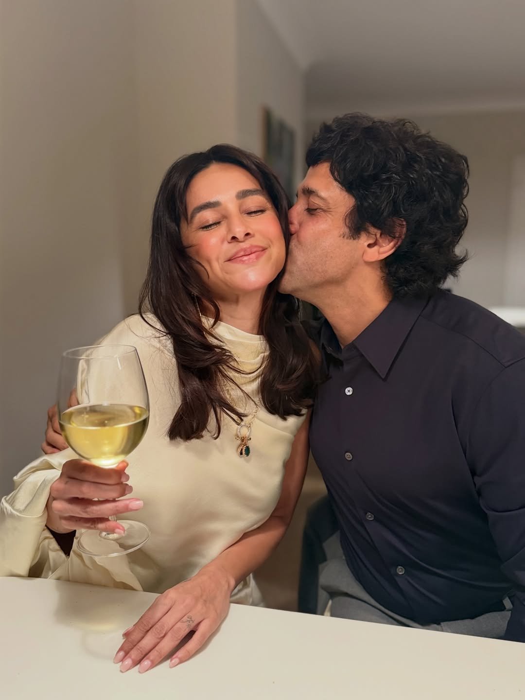 Farhan Akhtar marks 4 years of marital bliss with the woman 'who makes everything feel better'