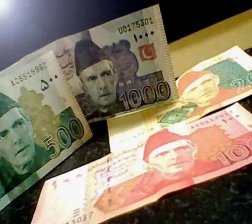 'Pakistan’s citizens pay high taxes but get nothing in return'