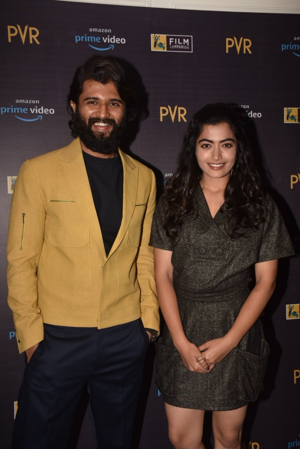 Rashmika Mandanna & Vijay Deverakonda officially announce their wedding; Thanks fans for 'VIROSH'