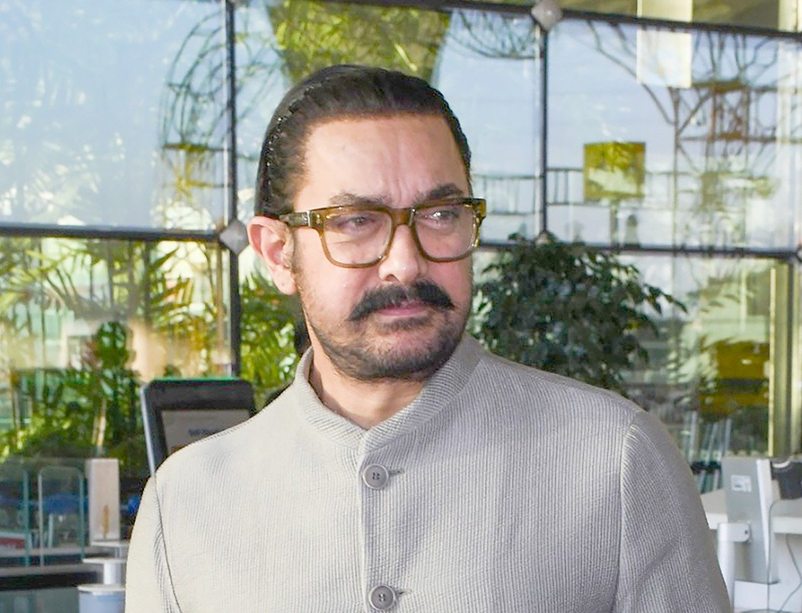 Arijit Singh steps out of retirement after coaxing from Aamir Khan