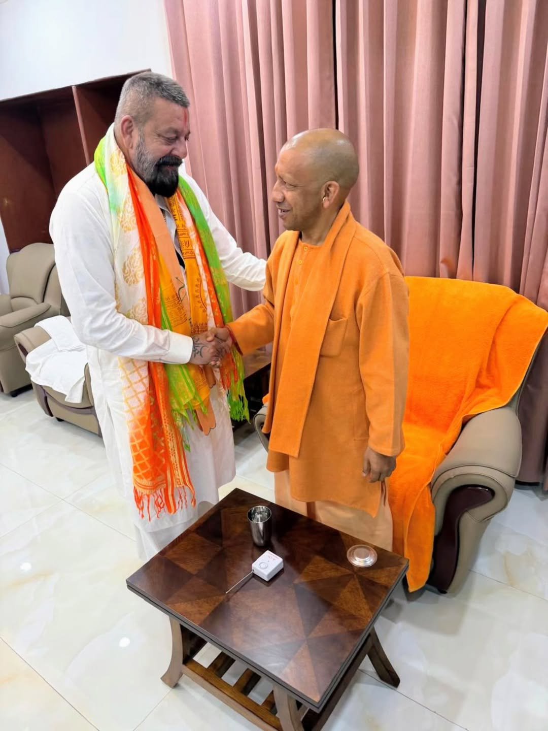Sanjay Dutt shares glimpse of his ‘positive exchange’ with CM Yogi Adityanath