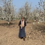 Deepti Naval enjoys tour of Punjab fields, shares pictures