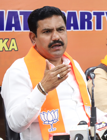 Vijayendra slams K'taka govt, accuses CM, Dy CM of fighting for power & ignoring youth issues