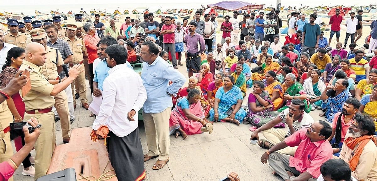 Chennai fishers to hold human chain protest on March 2 against Blue Flag project expansion, Marina rope car 7 Chennai fishers to hold human chain protest on March 2 against Blue Flag project expansion, Marina rope car