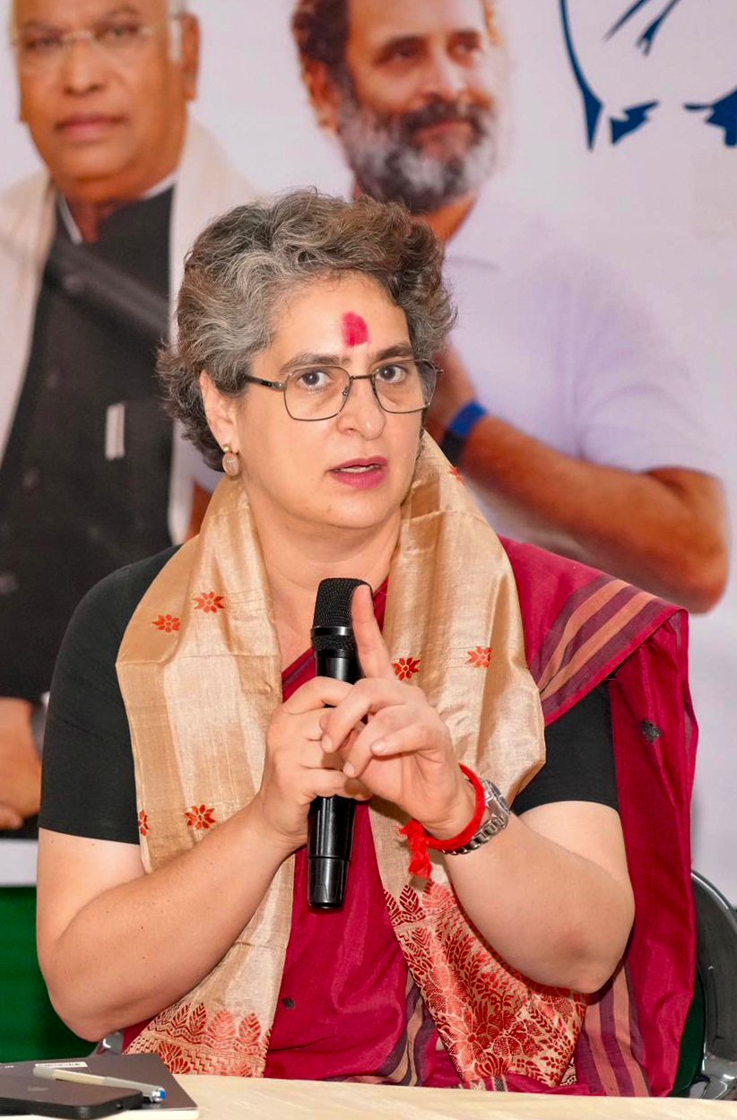 Priyanka Gandhi condemns action against youth wing, reaffirms Cong's 'firm support' 18 Priyanka Gandhi condemns action against youth wing, reaffirms Cong's 'firm support'