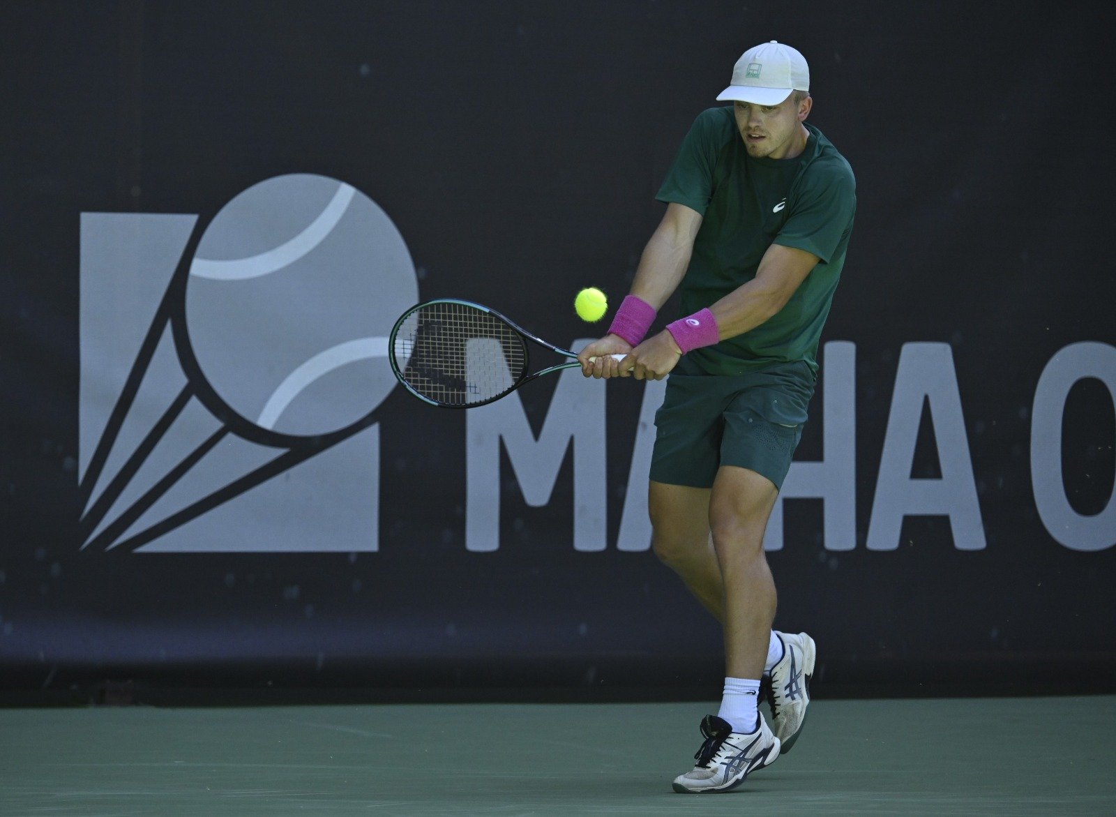 Maha Open ATP Challenger 75: Felix Gill knocks out Sumit Nagal in pre-quarters 6 Maha Open ATP Challenger 75: Felix Gill knocks out Sumit Nagal in pre-quarters