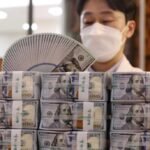 Foreign currency deposits fall for 1st time in 3 months in Jan: BOK