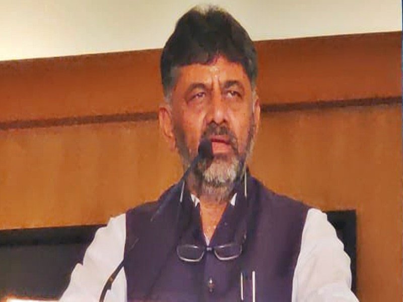 K'taka Congress crisis: Shivakumar distances himself from Delhi mobilisation talks