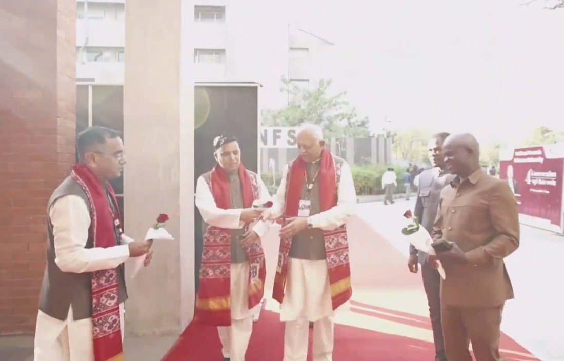 Gujarat: CJI terms forensic science ‘protective shield’ of justice at NFSU convocation