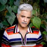 Anil Kapoor flaunts all greys, Riteish Deshmukh says ‘mind blowing’