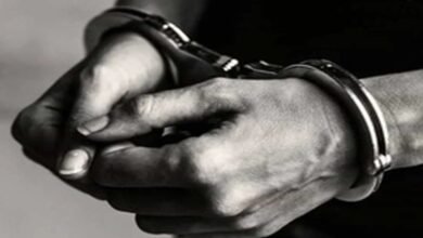 Bihar: Revenue employee caught red-handed taking Rs 35,000 bribe in Nawada​