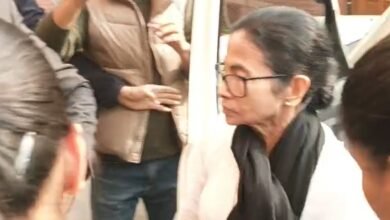 CM Mamata Banerjee reaches SC for Bengal SIR hearing