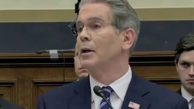 US shifts financial stability focus to economic growth, household security