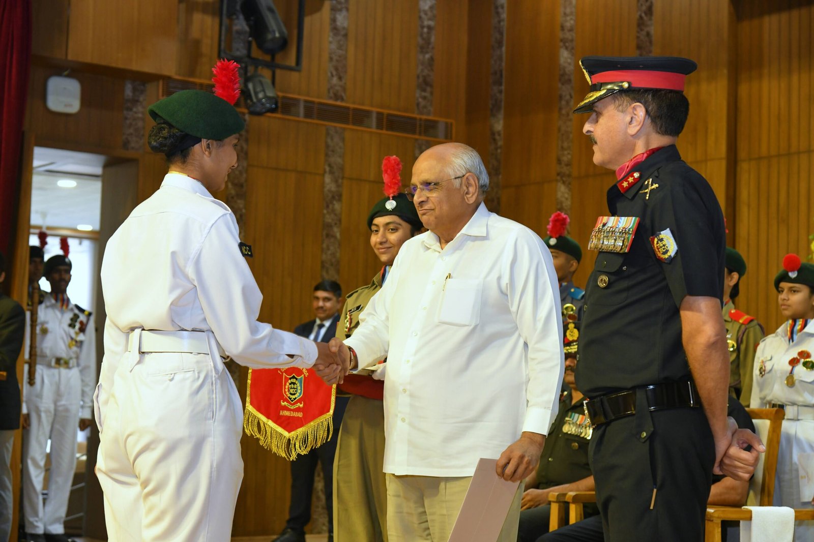 CM Patel felicitates NCC cadets who represented Gujarat at 77th Republic Day