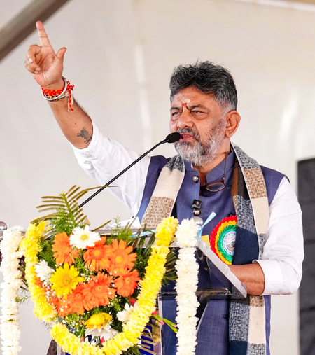 Congress–BJP spar over credit for halting Bengaluru Metro fare hike; K'taka Dy CM Shivakumar says decision taken by state