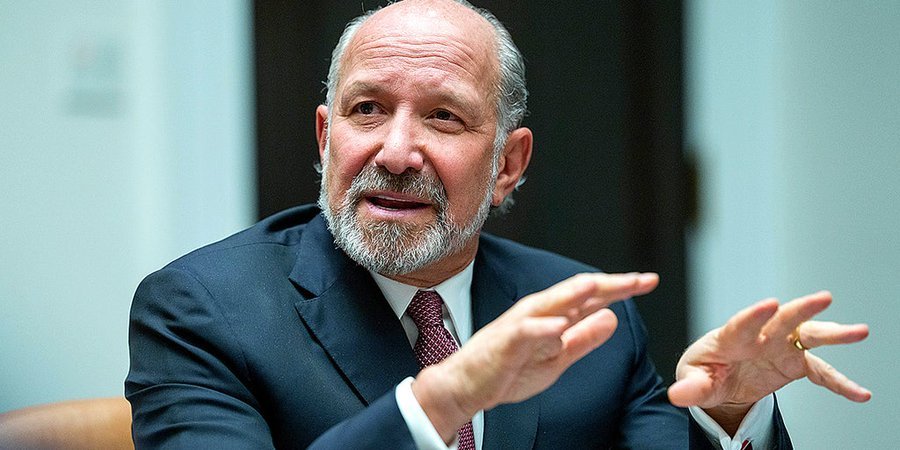 US commerce secretary admits having lunch with Epstein on private island