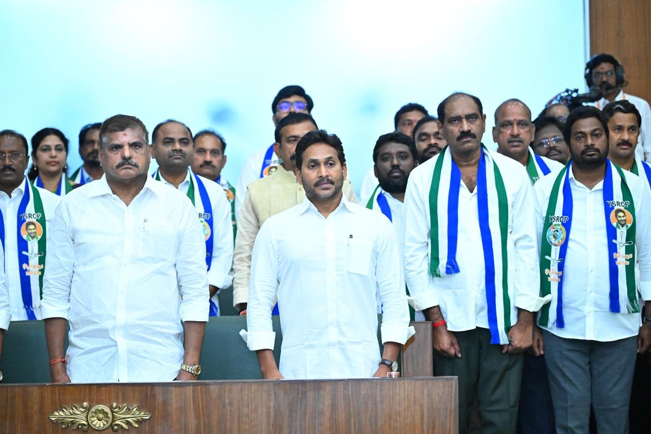 Andhra's coalition govt made Governor speak lies in Assembly, says YSRCP