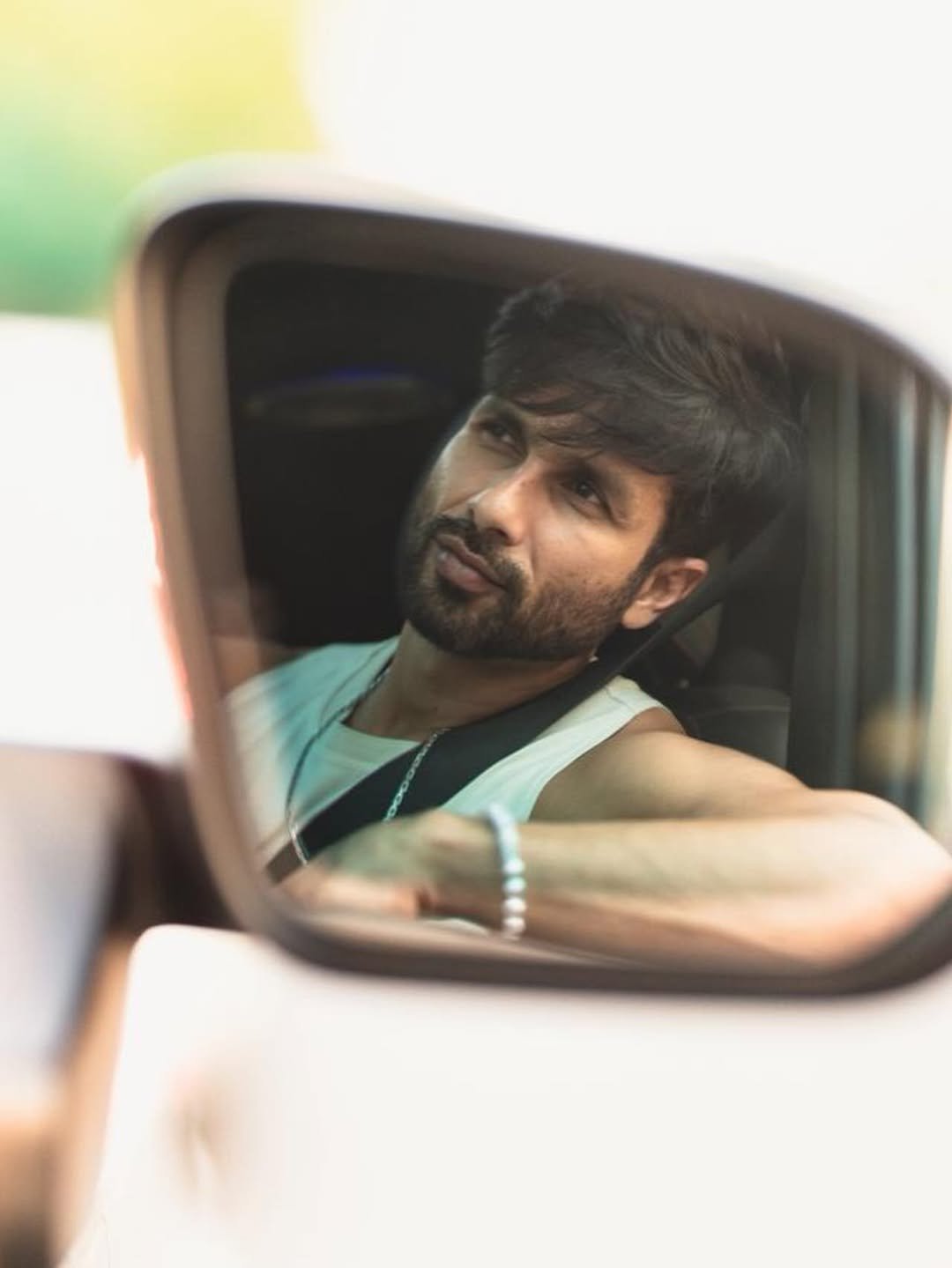 Shahid Kapoor's happiness mantra includes a car ride & Kishore Kumar song